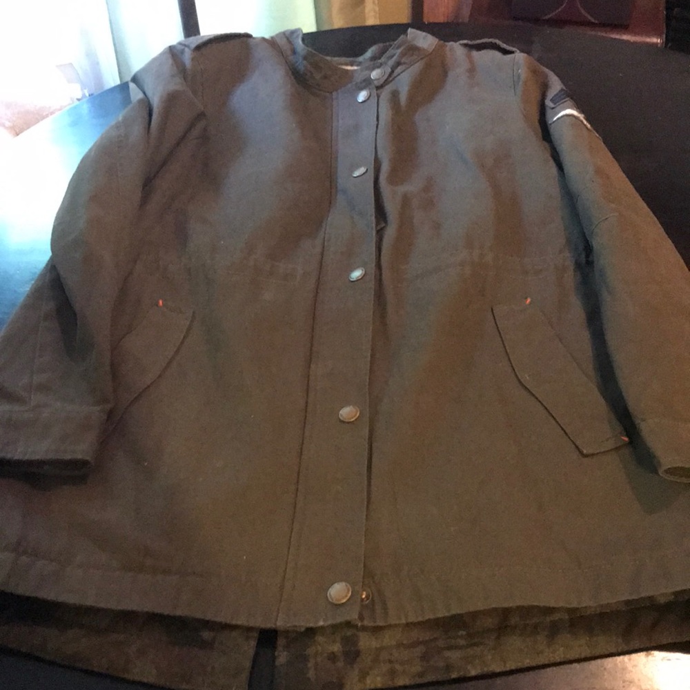 Could Be New Men’s Large /40 Military Long Jacket